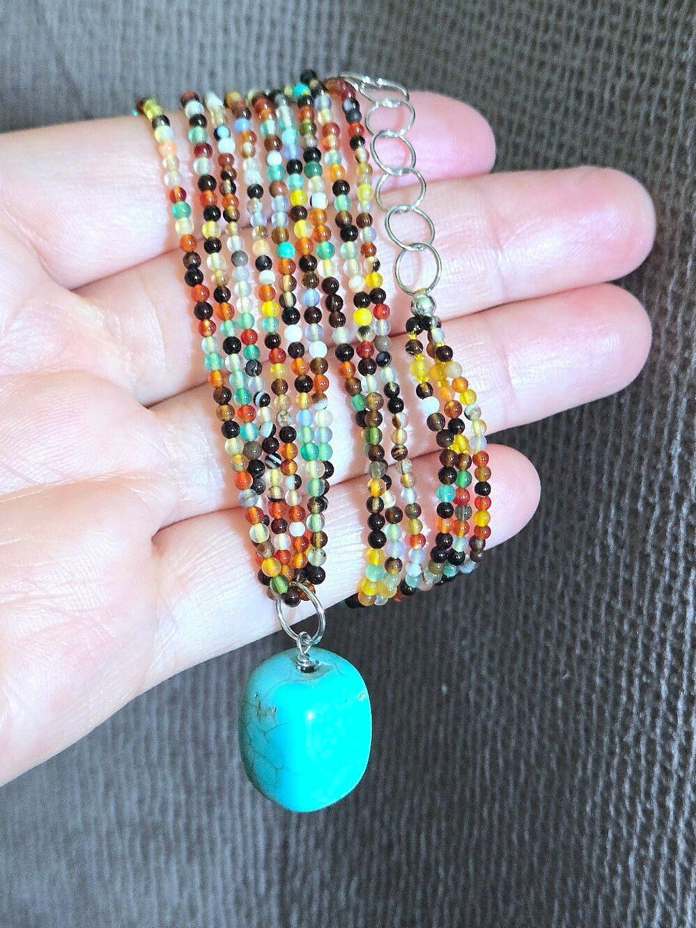 Triple3️⃣ Strand Glass🪟 Bead Necklace with Turquouise🩵 Pendant - Picture 12 of 16